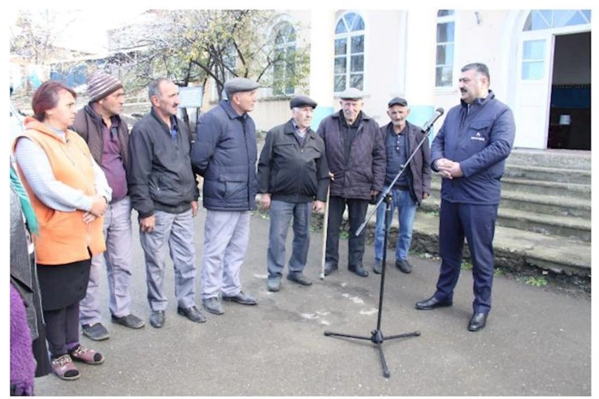 “Açıq mikrofon” Quşçu kəndində — FOTO