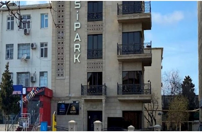 Bank Akif Çovdarovun şirkətlərini məhkəməyə verdi — 9 milyonluq borc