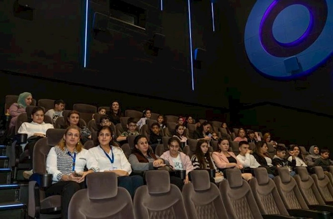 “Araz” Zəfər Günü münasibətilə həssas qrupdan olan uşaqları sevindirdi — FOTOLAR