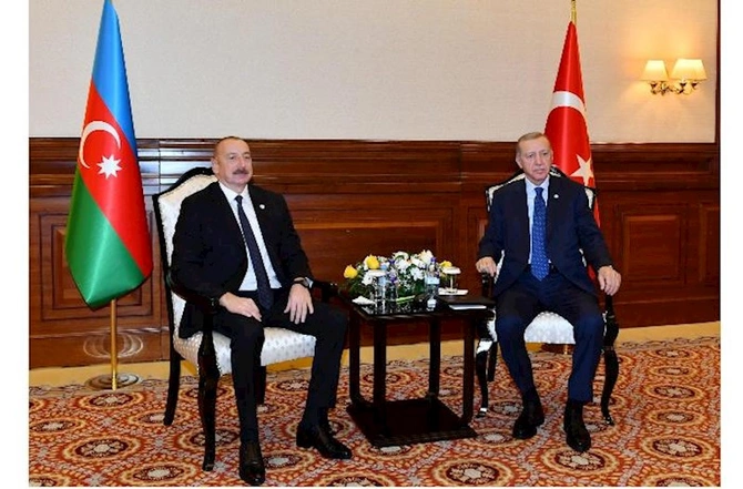 Astanada İlham Əliyevlə Ərdoğanın görüşü oldu — YENİLƏNİB Astanada İlham Əliyevlə Ərdoğanın görüşü oldu — YENİLƏNİB