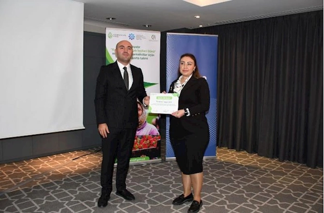 MEDİA və Aqrar Sığorta Fondu jurnalistlər üçün təlim keçirib — FOTOLAR MEDİA və Aqrar Sığorta Fondu jurnalistlər üçün təlim keçirib — FOTOLAR