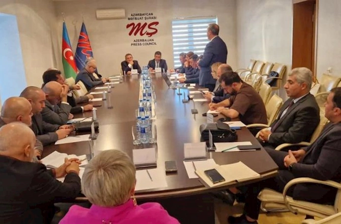 Mətbuat Şurası və MEDİA region mediasının durumunu müzakirə etdi — FOTOLAR