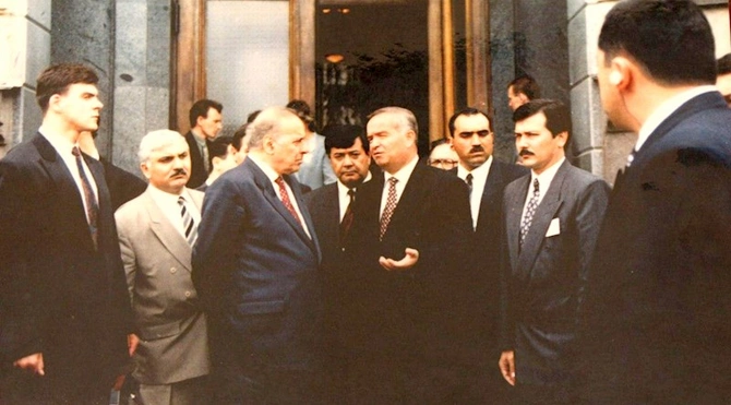 İki qardaşın saldığı körpü — Azərbaycan-Özbəkistan birliyi