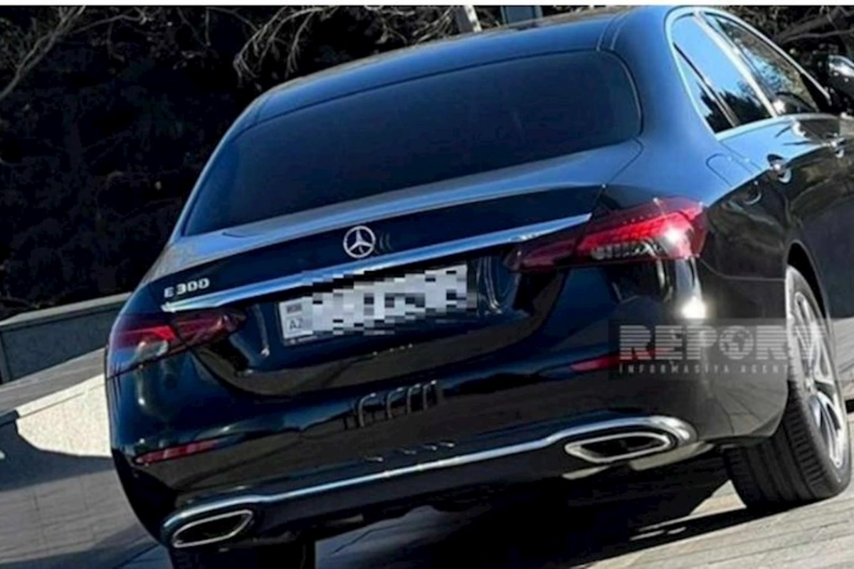 Milli Məclisin komitə sədrlərinə yeni xidməti avtomobillər verildi — FOTO