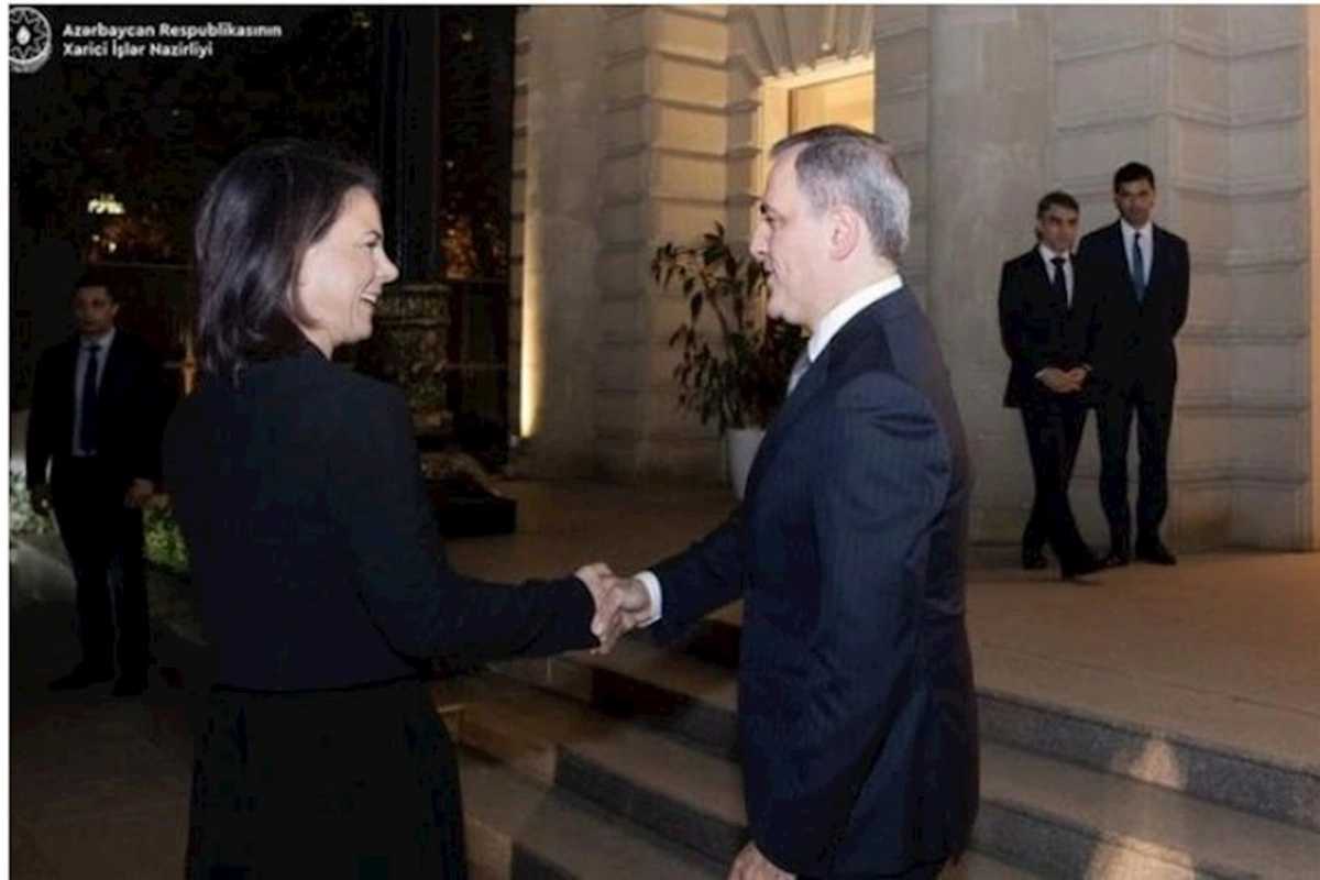 Bakıda Azərbaycan və Almaniya XİN başçılarının görüşü başlayıb