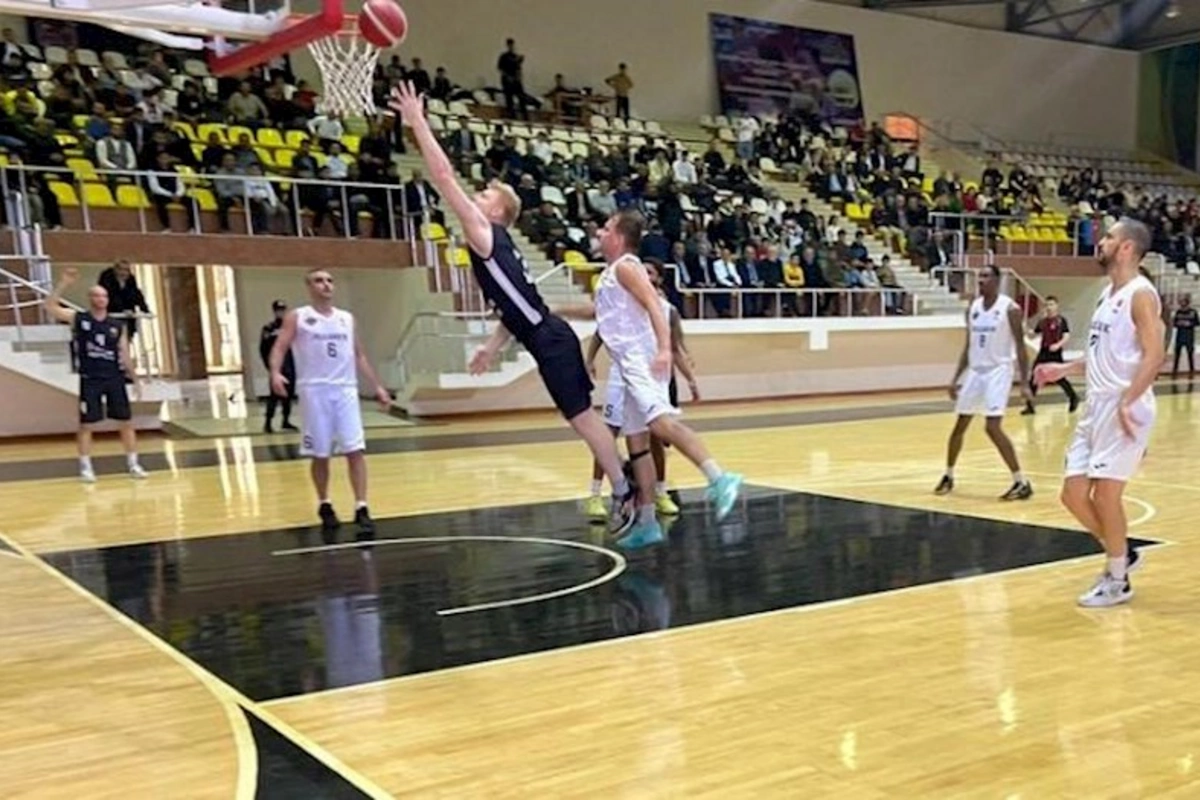Neftçi klubu çempionatda ilk qələbəsini Cəlilabadda qazanıb
