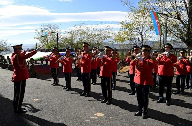 Laçında “Bayraq yürüşü” — FOTOLAR