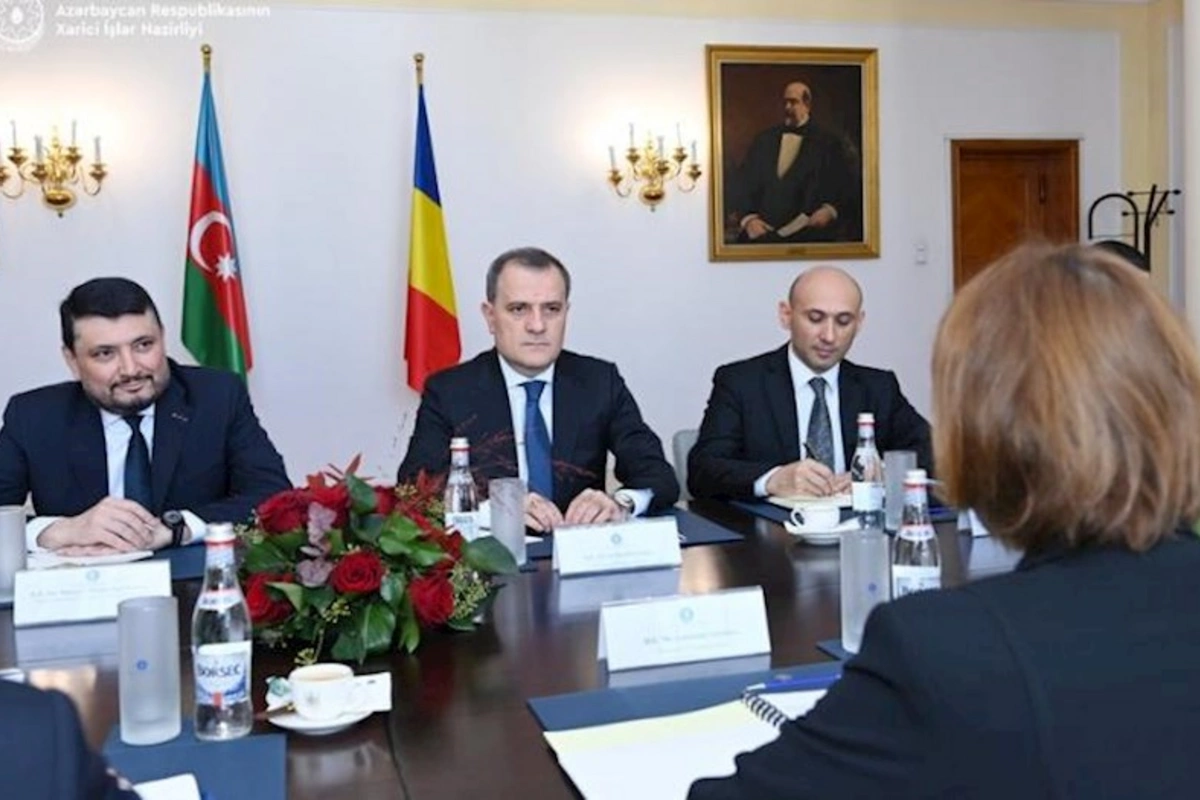 Ceyhun Bayramov Rumıniya investorlarını Şərqi Zəngəzur və Qarabağa dəvət etdi