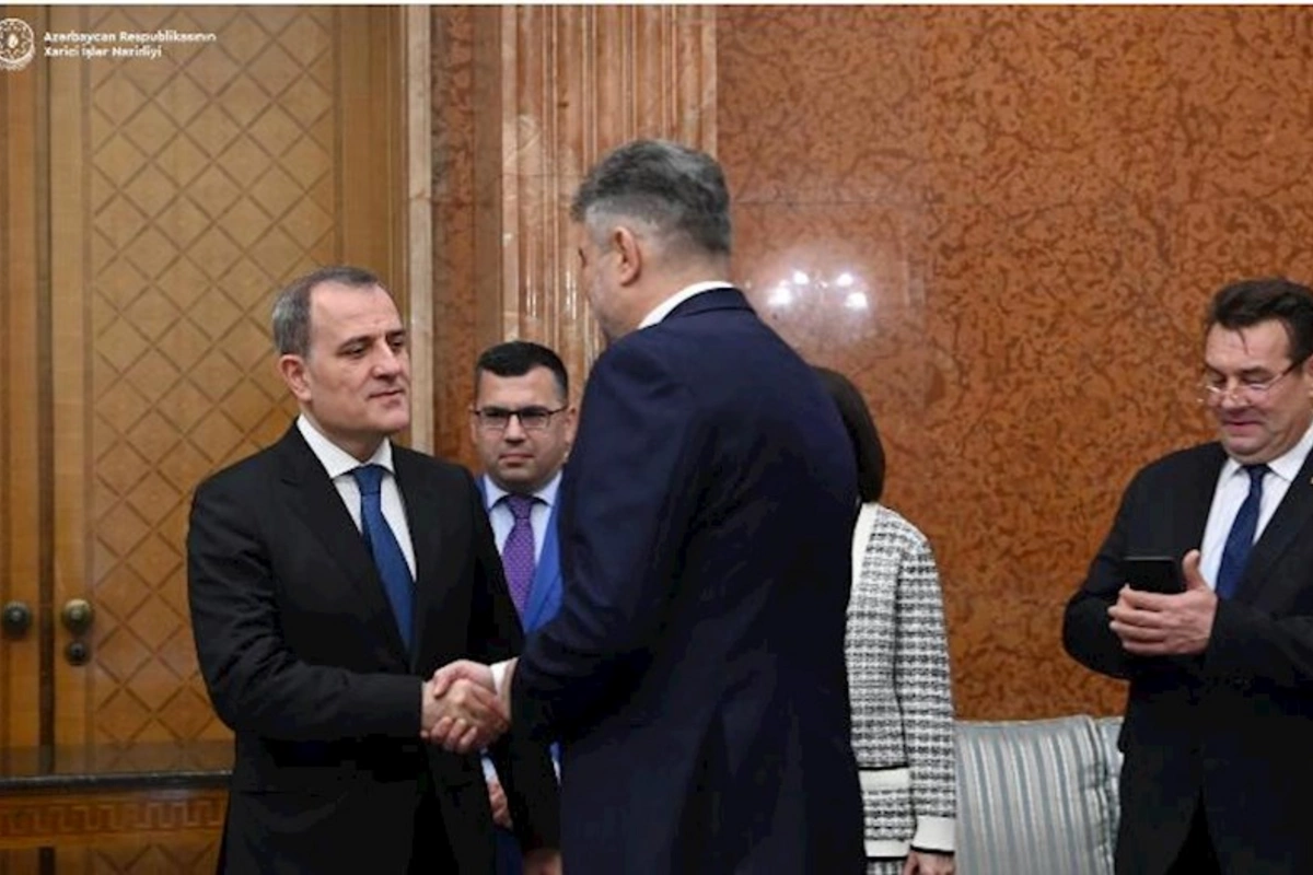 Ceyhun Bayramov Rumıniyanın Baş naziri ilə GÖRÜŞDÜ
