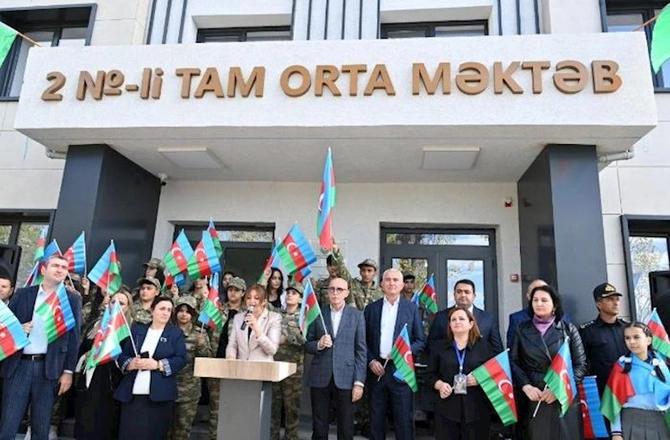 Laçında “Bayraq yürüşü” — FOTOLAR