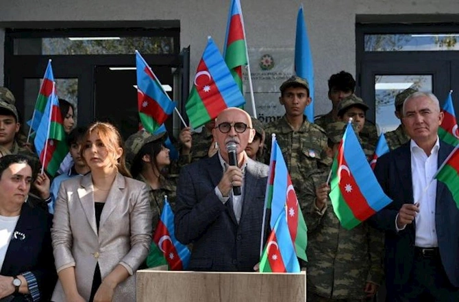 Laçında “Bayraq yürüşü” — FOTOLAR