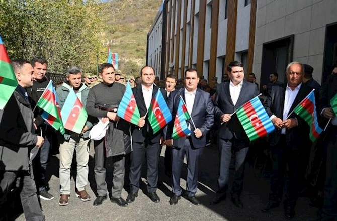 Laçında “Bayraq yürüşü” — FOTOLAR
