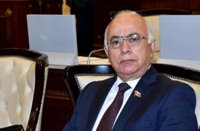 Din-dövlət münasibətləri məzhəblərarası birliyi gücləndirir Din-dövlət münasibətləri məzhəblərarası birliyi gücləndirir
