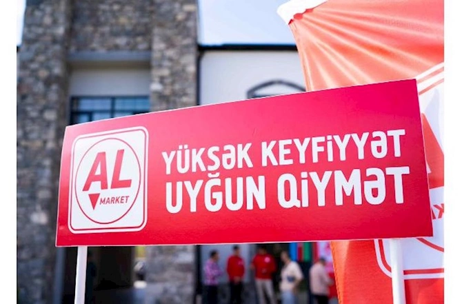 “AL Market” Ağalı kəndindəki məktəbliləri Zəfər Günü münasibətilə təbrik etdi — FOTO