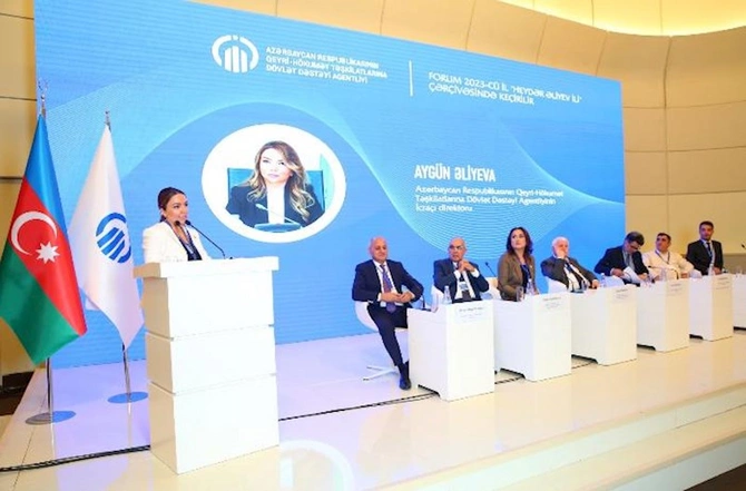 Bakıda QHT mövzusunda forum keçirildi — FOTOLAR
