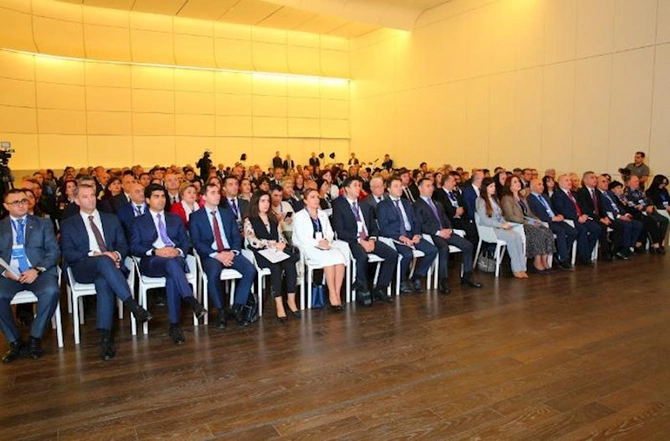 Bakıda QHT mövzusunda forum keçirildi — FOTOLAR