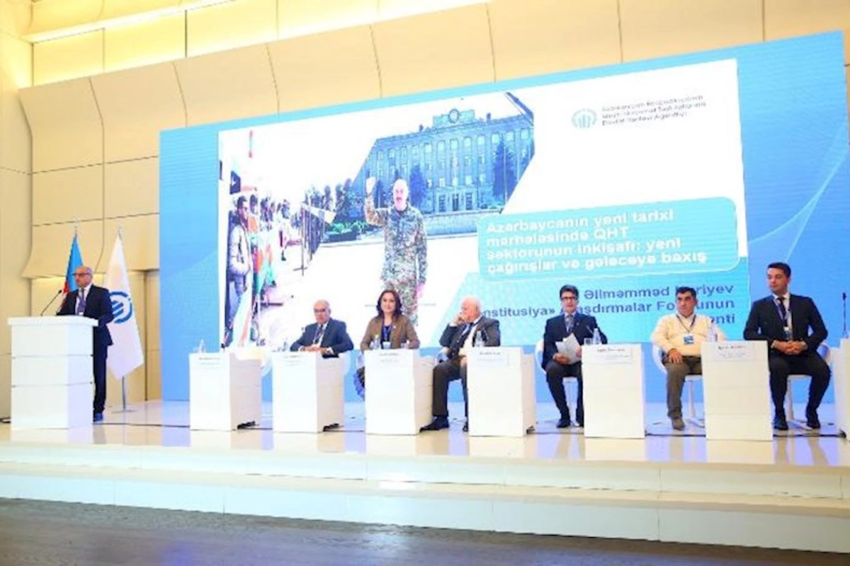 Bakıda QHT mövzusunda forum keçirildi — FOTOLAR