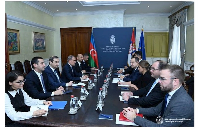 Ceyhun Bayramov Serbiya XİN rəhbəri ilə görüşdü