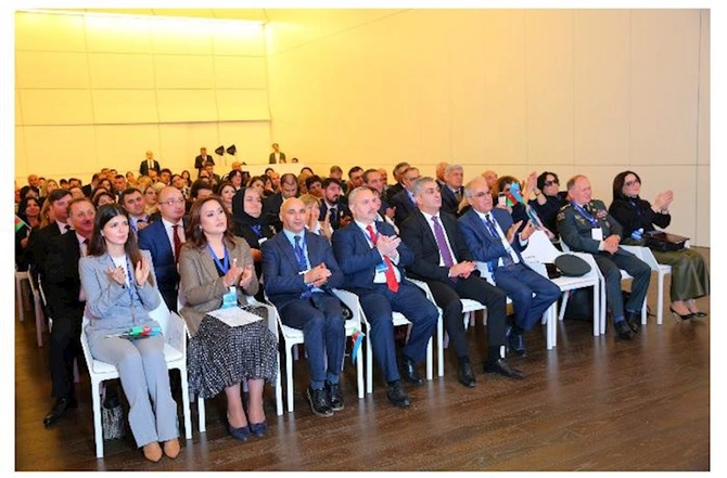 Bakıda QHT mövzusunda forum keçirildi — FOTOLAR