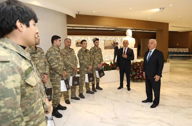 “AzərEnerji” və “Azərişıq” “Zəfər işığı” adlı tədbir keçirdi — VİDEO/FOTOLAR