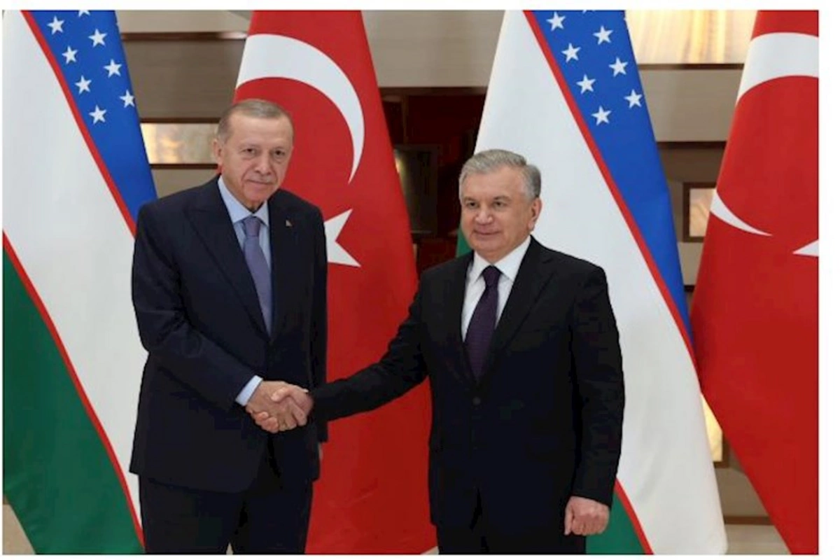 Ərdoğan Mirziyoyevlə görüşdü
