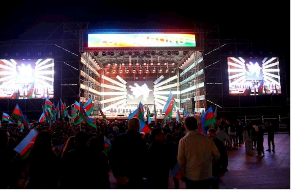 Bakıda Zəfər Günü konserti — FOTOLAR