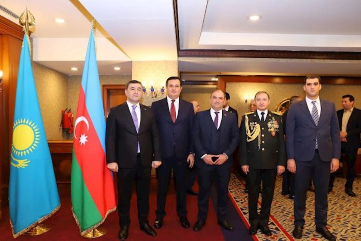 Qazaxıstanda Zəfər Günü münasibətilə tədbir keçirildi — FOTOLAR