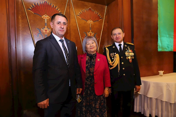 Qazaxıstanda Zəfər Günü münasibətilə tədbir keçirildi — FOTOLAR
