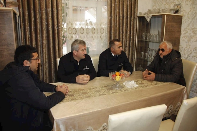 Həftənin ilk “Səyyar qəbul otağı” Cəlilabadda quruldu — FOTOLAR Həftənin ilk “Səyyar qəbul otağı” Cəlilabadda quruldu — FOTOLAR