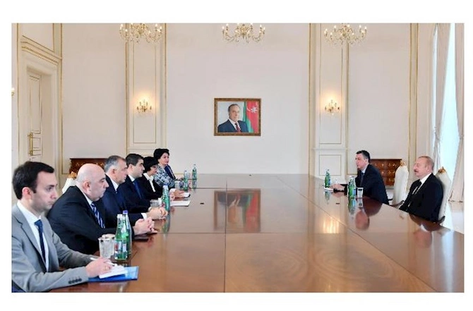 Prezident Gürcüstan parlamentinin sədrini qəbul etdi
