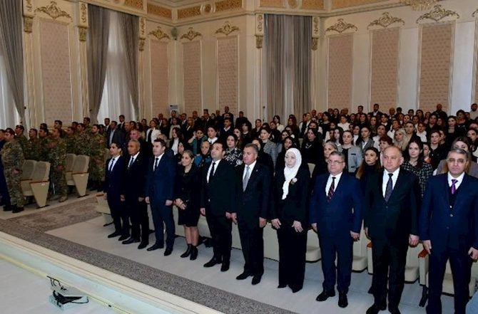 Abşeronda Heydər Əliyevin əziz xatirəsi dərin ehtiramla yad edildi — FOTOLAR