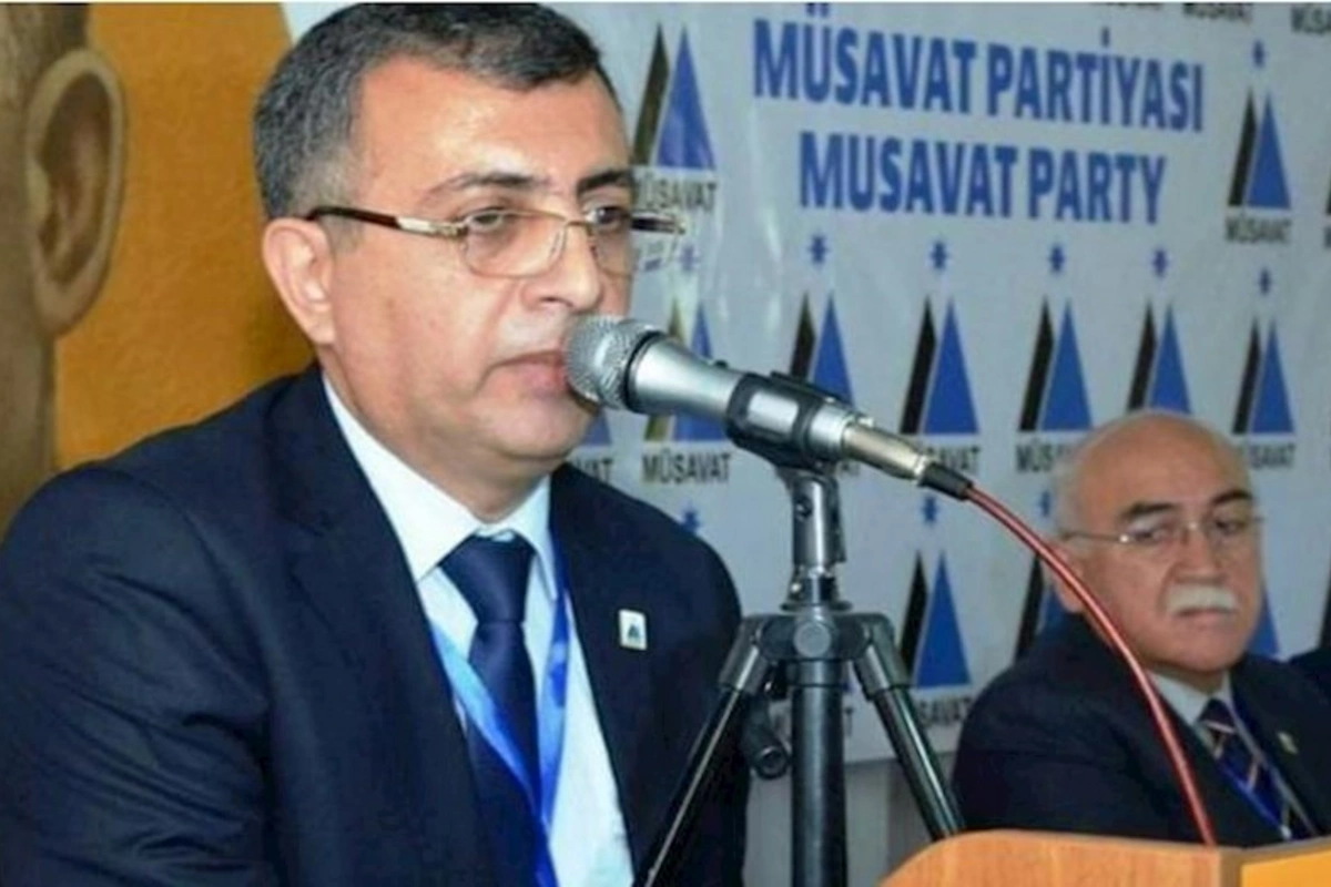 Yadigar Sadıqlı Müsavatdan istefa verdi