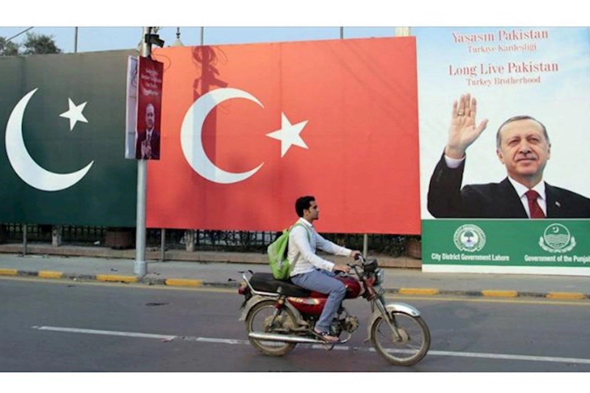 Türkiyədən Pakistana BAŞSAĞLIĞI