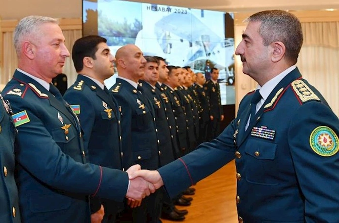 DSX-də xidməti-döyüş fəaliyyətinin yekunlarına dair müşavirə keçirildi — FOTOLAR