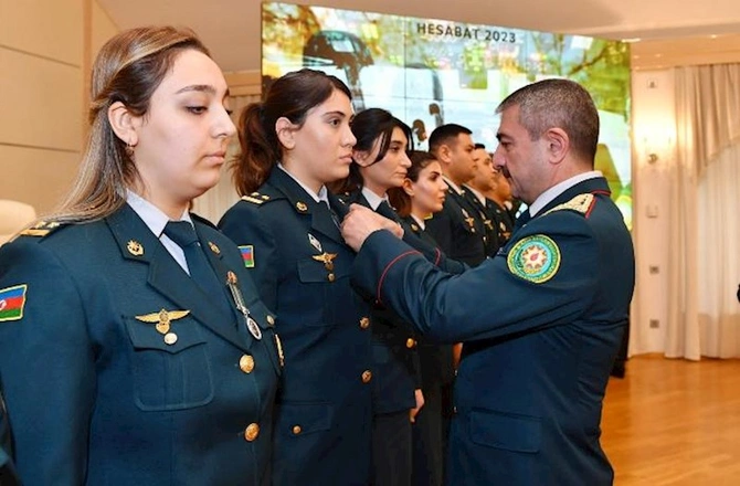DSX-də xidməti-döyüş fəaliyyətinin yekunlarına dair müşavirə keçirildi — FOTOLAR
