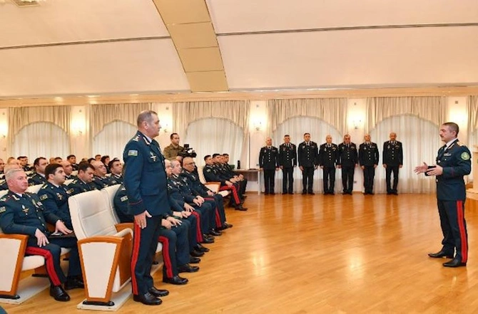 DSX-də xidməti-döyüş fəaliyyətinin yekunlarına dair müşavirə keçirildi — FOTOLAR