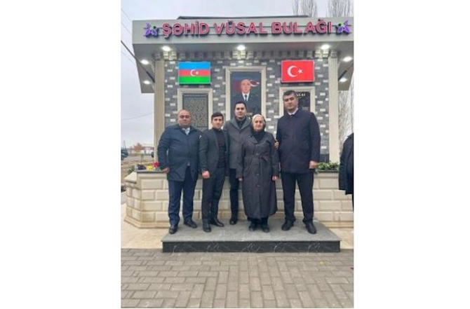 Şəhid Mayor Vüsal Vəliyev bulağının açılışı olub — FOTOLAR Şəhid Mayor Vüsal Vəliyev bulağının açılışı olub — FOTOLAR