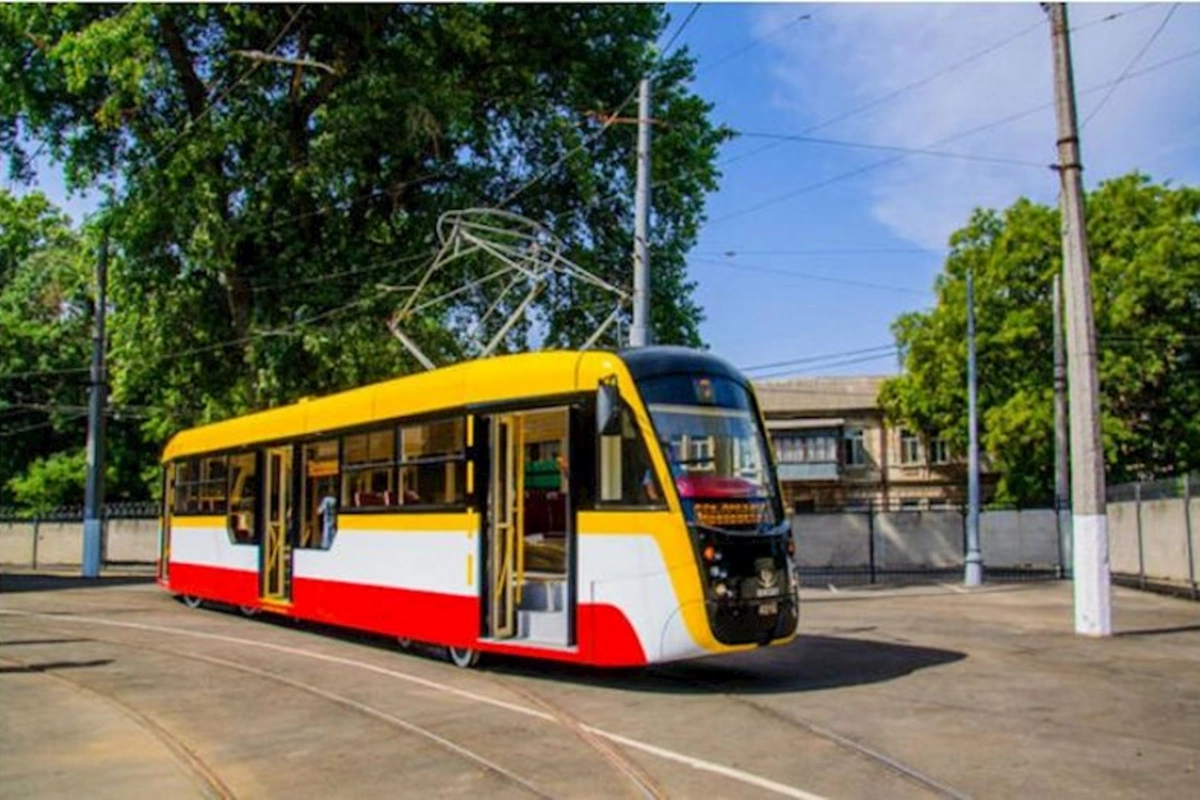Tramvay xətləri elə çəkilməlidir ki, metroya alternativ yaransın — AÇIQLAMA