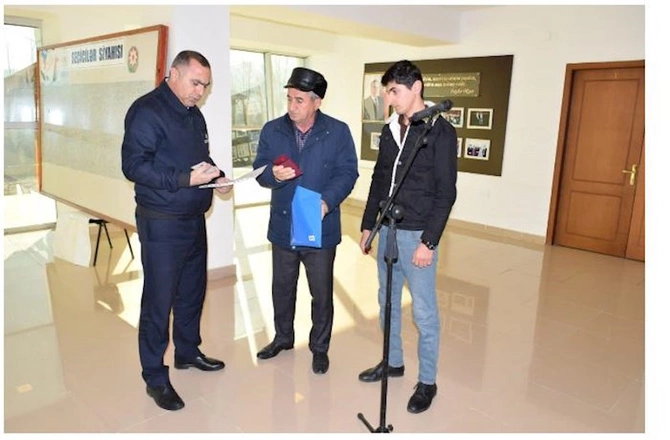 Həftənin sonuncu “Açıq mikrofon” aksiyasında 7 müraciət ünvanlandı