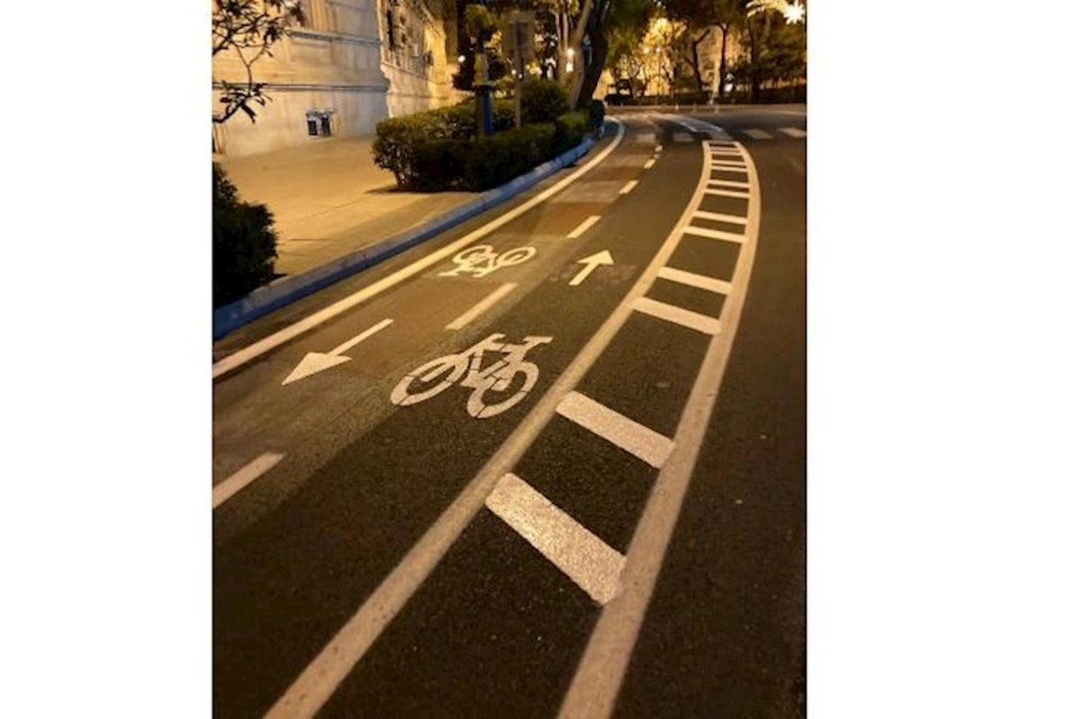 Bakıdakı velosiped yolu ilə bağlı rəsmi AÇIQLAMA