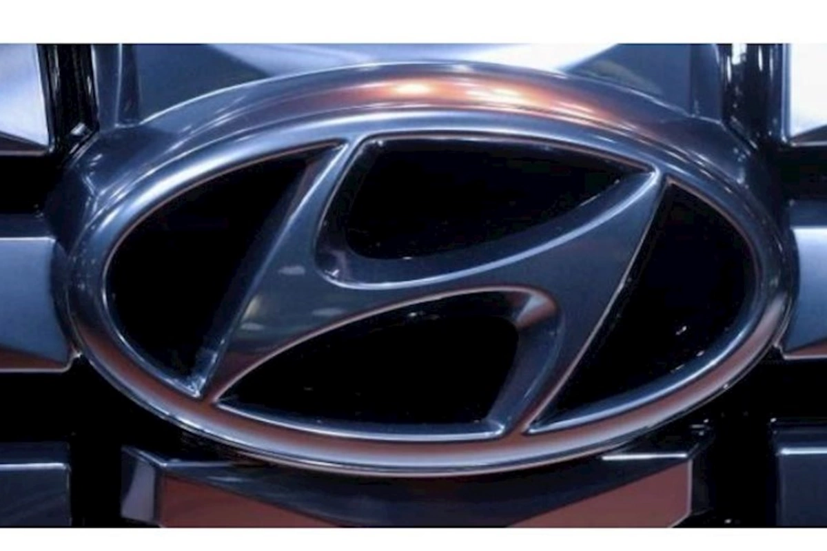 “Hyundai” Rusiyadakı obyektini satmaq qərarına gəlib