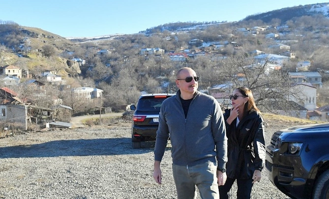 Prezidentlə xanımının Qarabağ səfərindən maraqlı FOTOLAR