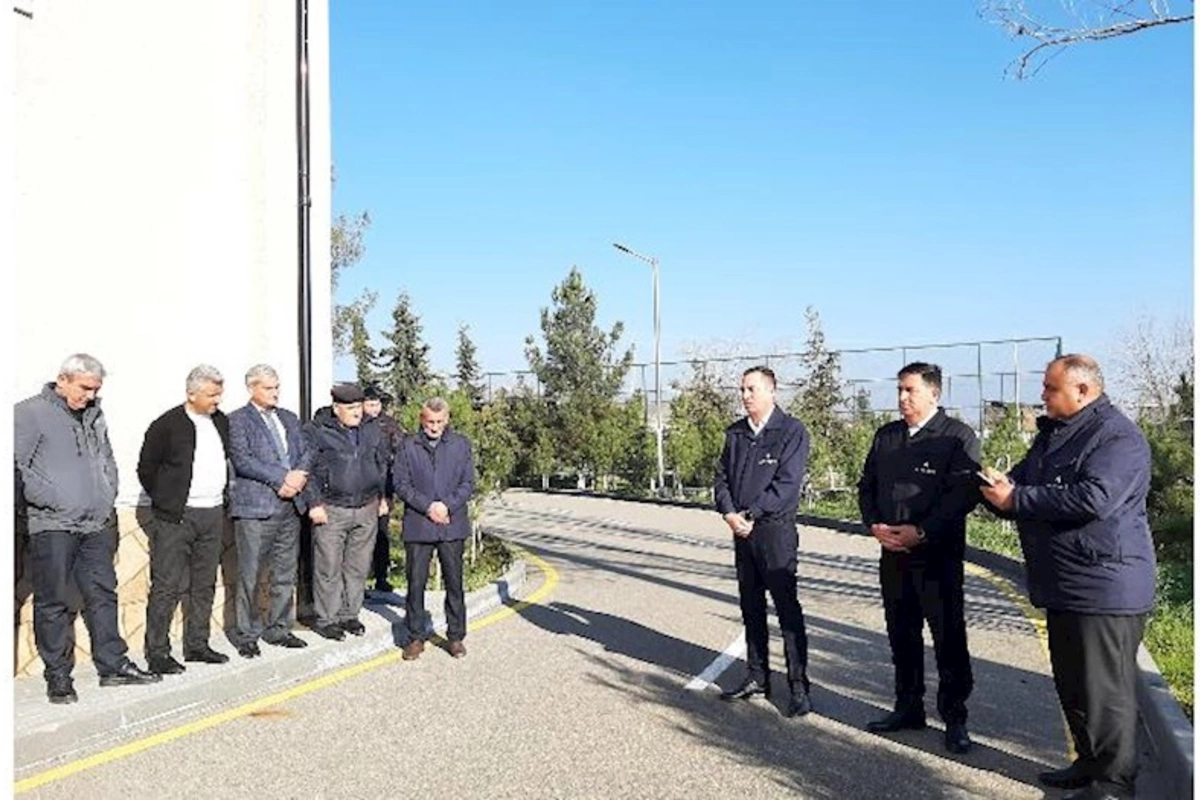 Dəllər kəndinin qazlaşmasını istəyən sakinlər “Açıq mikrofon”da — FOTOLAR