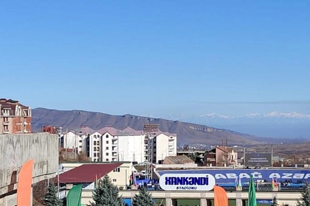 Azarkeşlər Xankəndiyə çatdılar