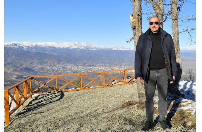 Prezident Xocalının Dağdağan kəndində — FOTOLAR (YENİLƏNİB)