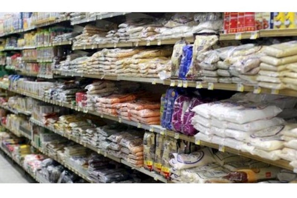 Məşhur marketdə yoxlama: Müddəti bitmiş məhsullar...