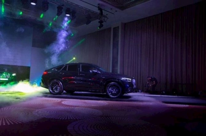 Bakıda “Mercedes-Benz” brendinin 3 yeni avtomobili təqdim olundu — FOTOLAR Bakıda “Mercedes-Benz” brendinin 3 yeni avtomobili təqdim olundu — FOTOLAR
