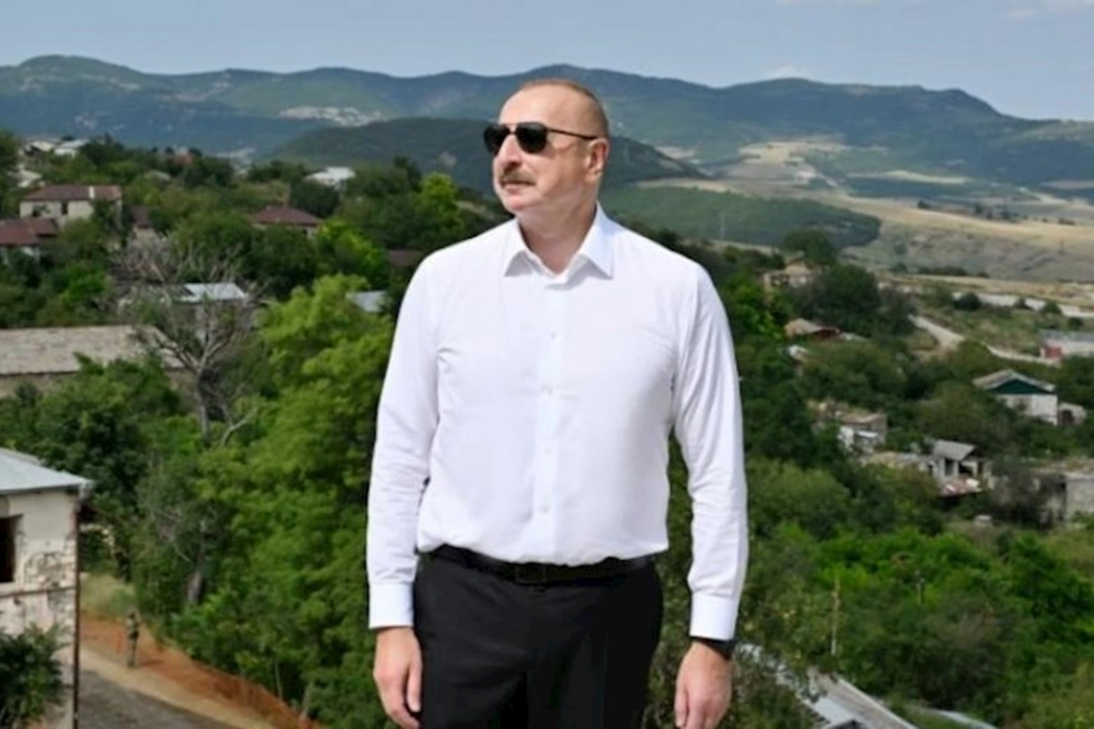 Vüqar Rəhimzadə: Ötən 20 ilin hər günü Azərbaycanın tarixinə möhtəşəm uğur səhifələri kimi yazılıb