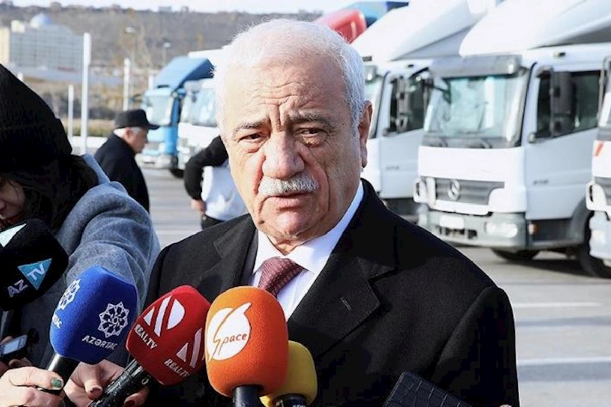 AHİK 4 300 ailəyə bayram sovqatı göndərib — FOTOLAR