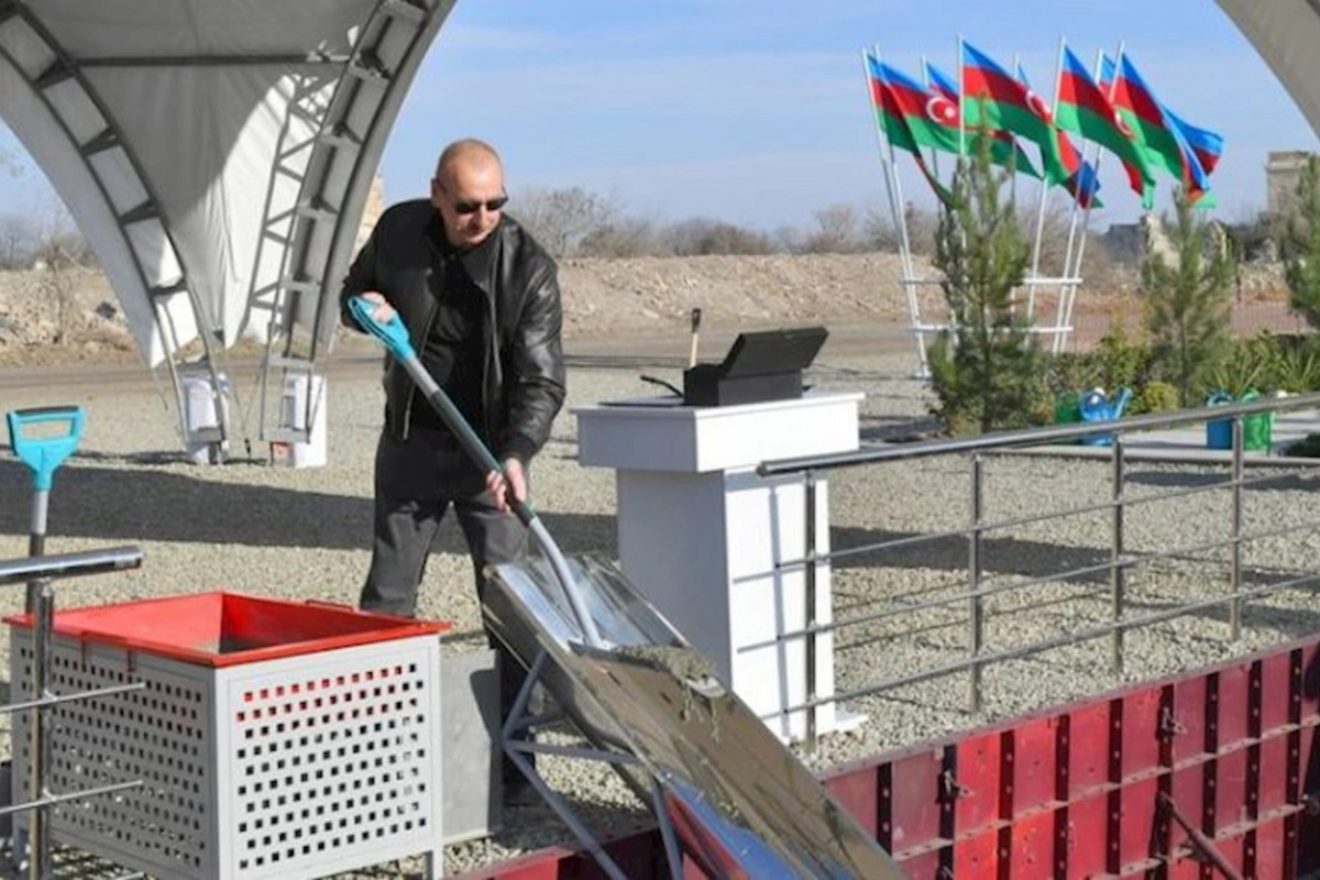 Ağdam şəhər Mərkəzi parkının təməli qoyulub